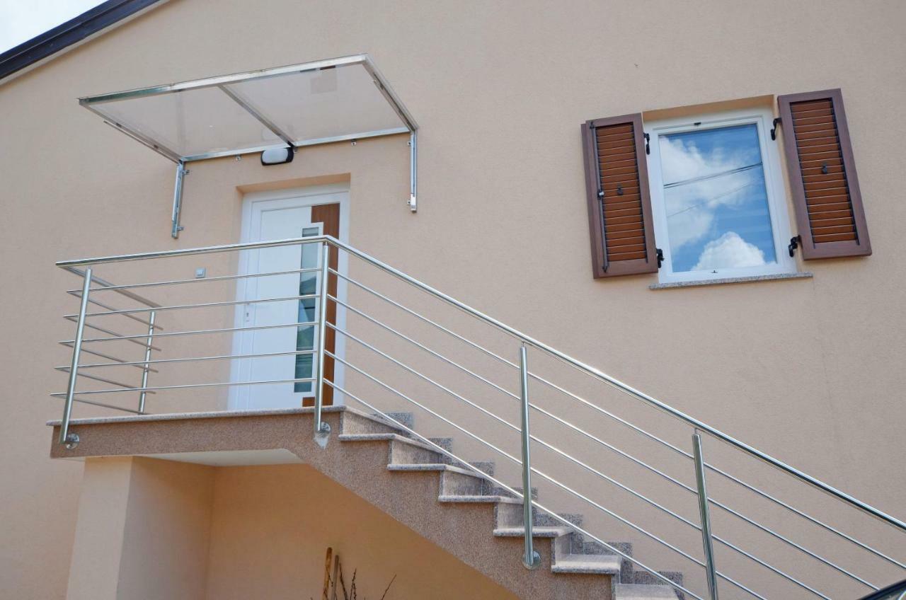 Apartments Golden Hour Jurdani Extérieur photo